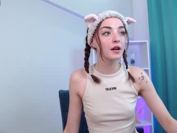 webcam girl derla_meow capture image #2251417