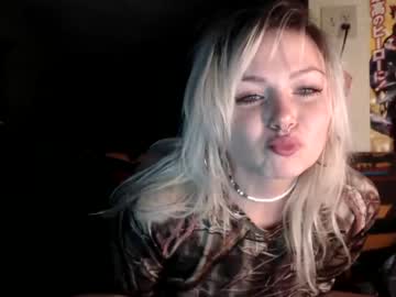 webcam girl kipsy420 capture image #4571932