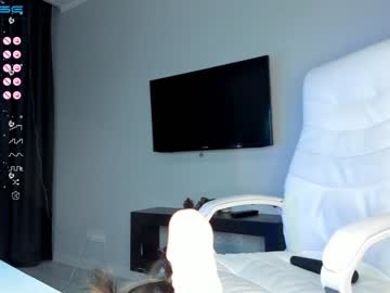webcam girl nica_nee capture image #4900142