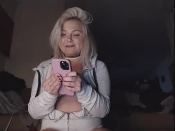 webcam girl kipsy420 capture image #2362184