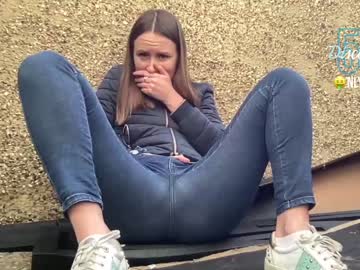 webcam girl eatmypie69 capture image #2076758