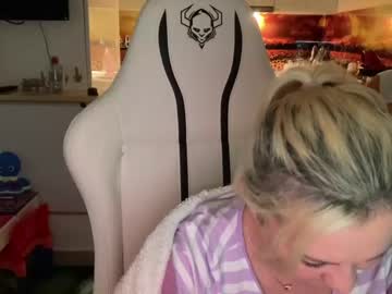 webcam girl kiradivine capture image #4969401