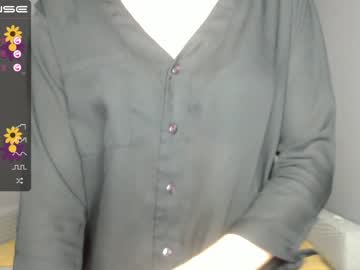 webcam girl little_v1rgin_angel capture image #3203471