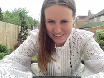 webcam girl eatmypie69 capture image #2698439