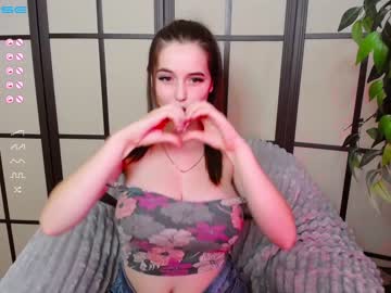webcam girl emmika_ capture image #295999