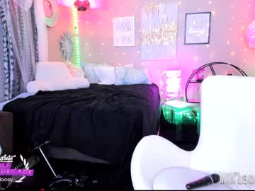webcam girl milf_lacey capture image #4568676