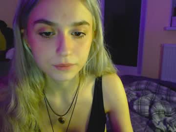 webcam girl holymollylight capture image #310504