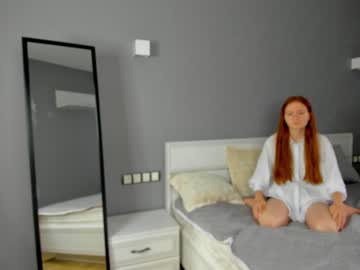 webcam girl roxybr0wn capture image #3474403