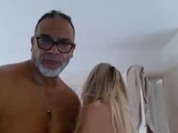 webcam girl sexy_english_milf capture image #1071574