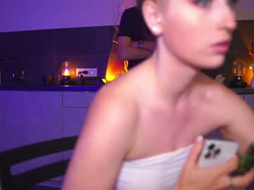 webcam girl xxx_downtown_xxx capture image #3258300