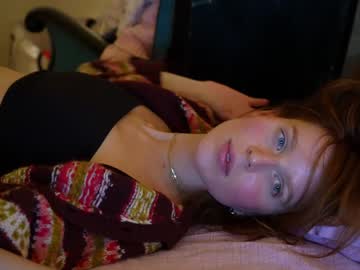 webcam girl ellaa91 capture image #4242049