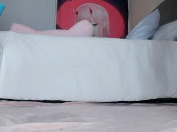 webcam girl petite_fuck capture image #1671350