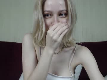 webcam girl little__margot capture image #889317