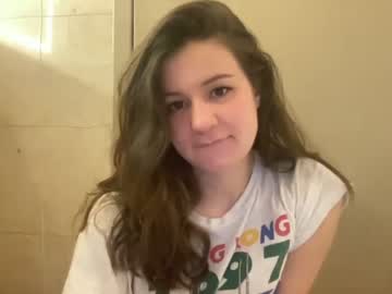 webcam girl internet_famous capture image #2685743