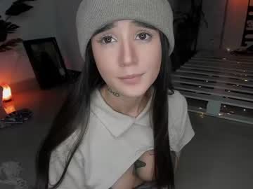 webcam girl lonelly_lolly98 capture image #4620010