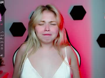 webcam girl shy_blondiee capture image #5420101