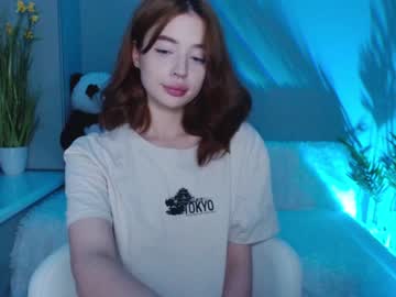 webcam girl liitle_flower capture image #2991685