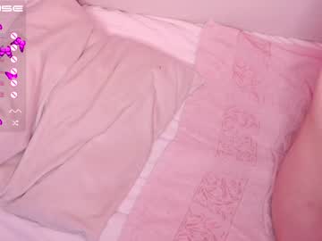 webcam girl aveksmr capture image #4599717