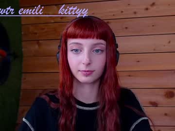 webcam girl lit1le_kitty_ capture image #2383370