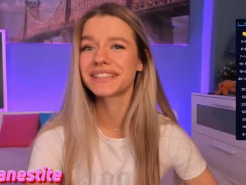 webcam girl maxwelljoella capture image #3186305