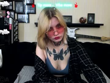 webcam girl happy_gir1 capture image #4945313