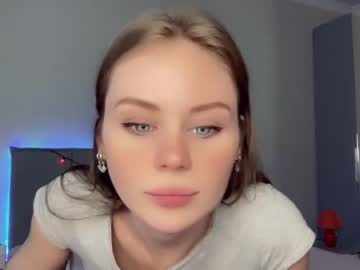 webcam girl 01lu capture image #1694118