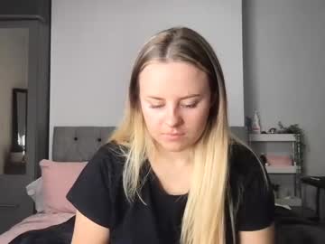 webcam girl tigoldbitties11 capture image #1664900
