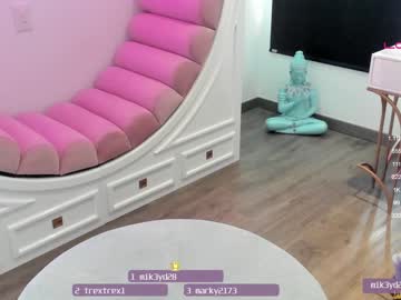 webcam girl ashlyeroberts1 capture image #1847977