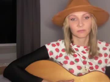 webcam girl kaileeshy capture image #2141077