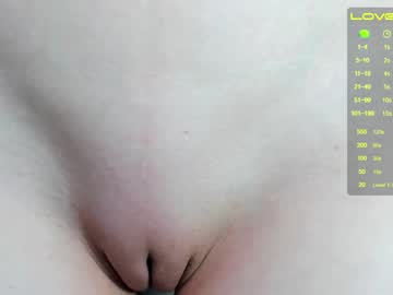 webcam girl _witch__ capture image #2039832
