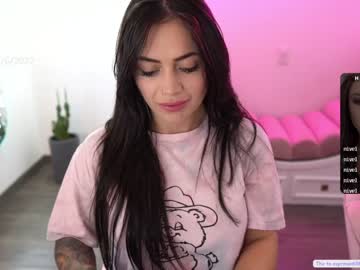 webcam girl ashlyeroberts1 capture image #2903222