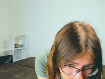 webcam girl emma__ellis capture image #3255551