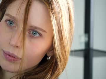 webcam girl ellaa91 capture image #4968739