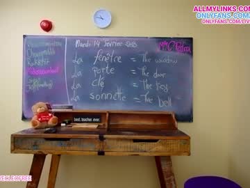 webcam girl livecleo capture image #5192899