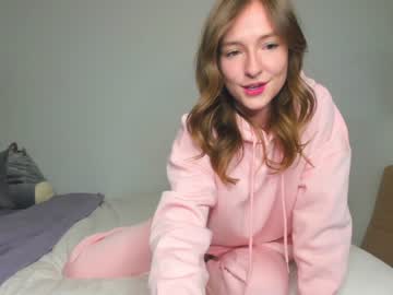 webcam girl innocentprovenguilty capture image #1412733