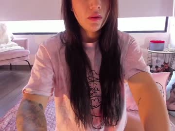 webcam girl ashlyeroberts1 capture image #489023