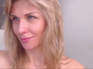 webcam girl lady_ada capture image #774348