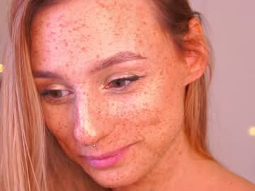 webcam girl artease capture image #4739188