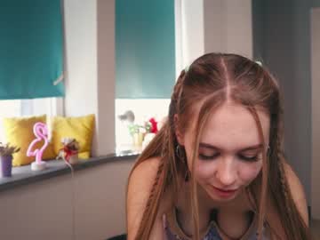 webcam girl aleksa_cutie capture image #1951465