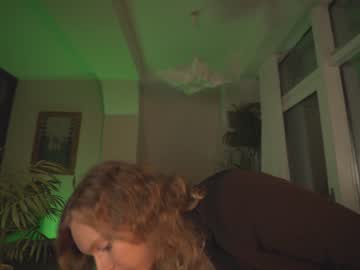 webcam girl chillwithkira capture image #1228624