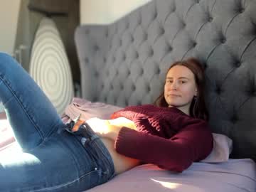 webcam girl eatmypie69 capture image #4019742