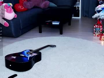 webcam girl madnessalise capture image #1218115