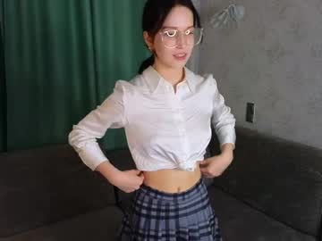 webcam girl synnovebrabson capture image #5622592