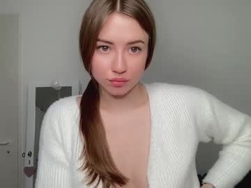 webcam girl strawberryjamx capture image #1666780