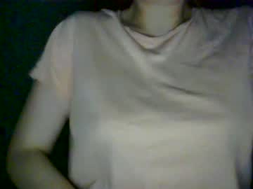 webcam girl yourshyberry0_0 capture image #1916370
