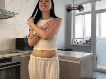 webcam girl brigitte_lahaie capture image #5602672