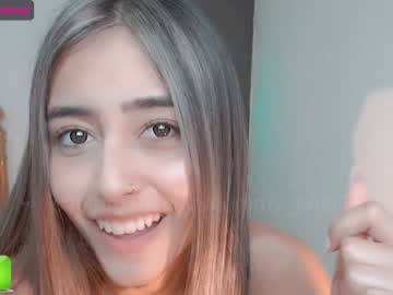 webcam girl gummy_bear7 capture image #1264189