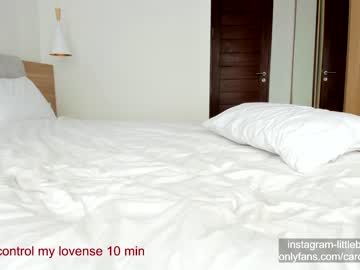 webcam girl carolinaherera capture image #3052003
