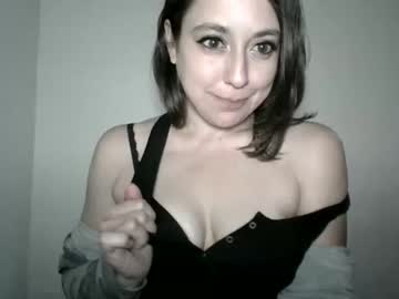 webcam girl ilovelucylola capture image #2155287