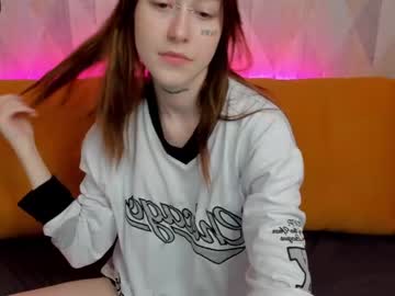 webcam girl christine_heisenberg capture image #4422129
